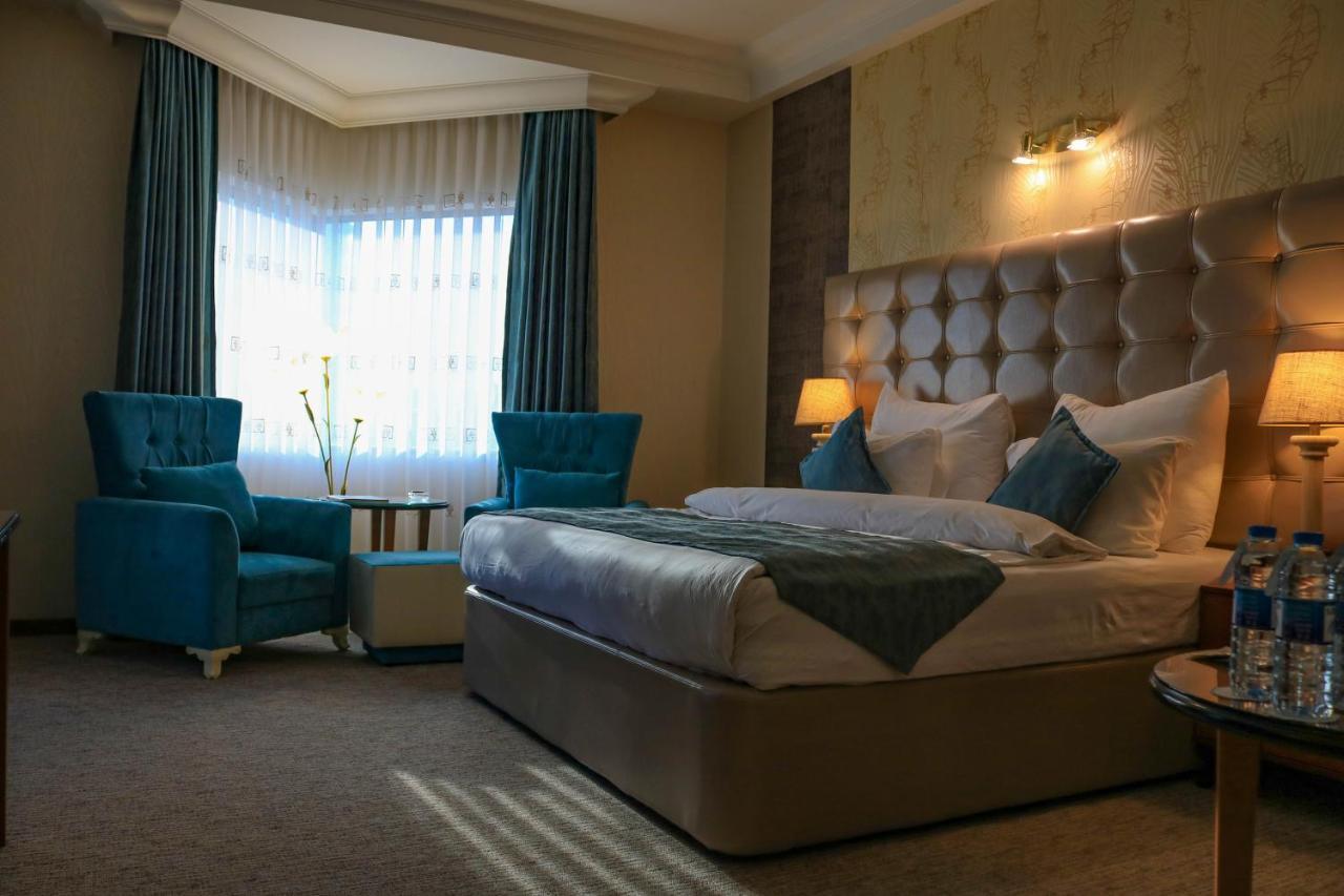 Grand Hotel Europe Баку Екстер'єр фото